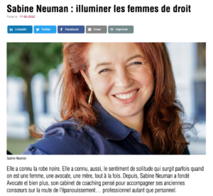 Lire la suite à propos de l’article Illuminer les femmes de droit – Décideurs Magazine